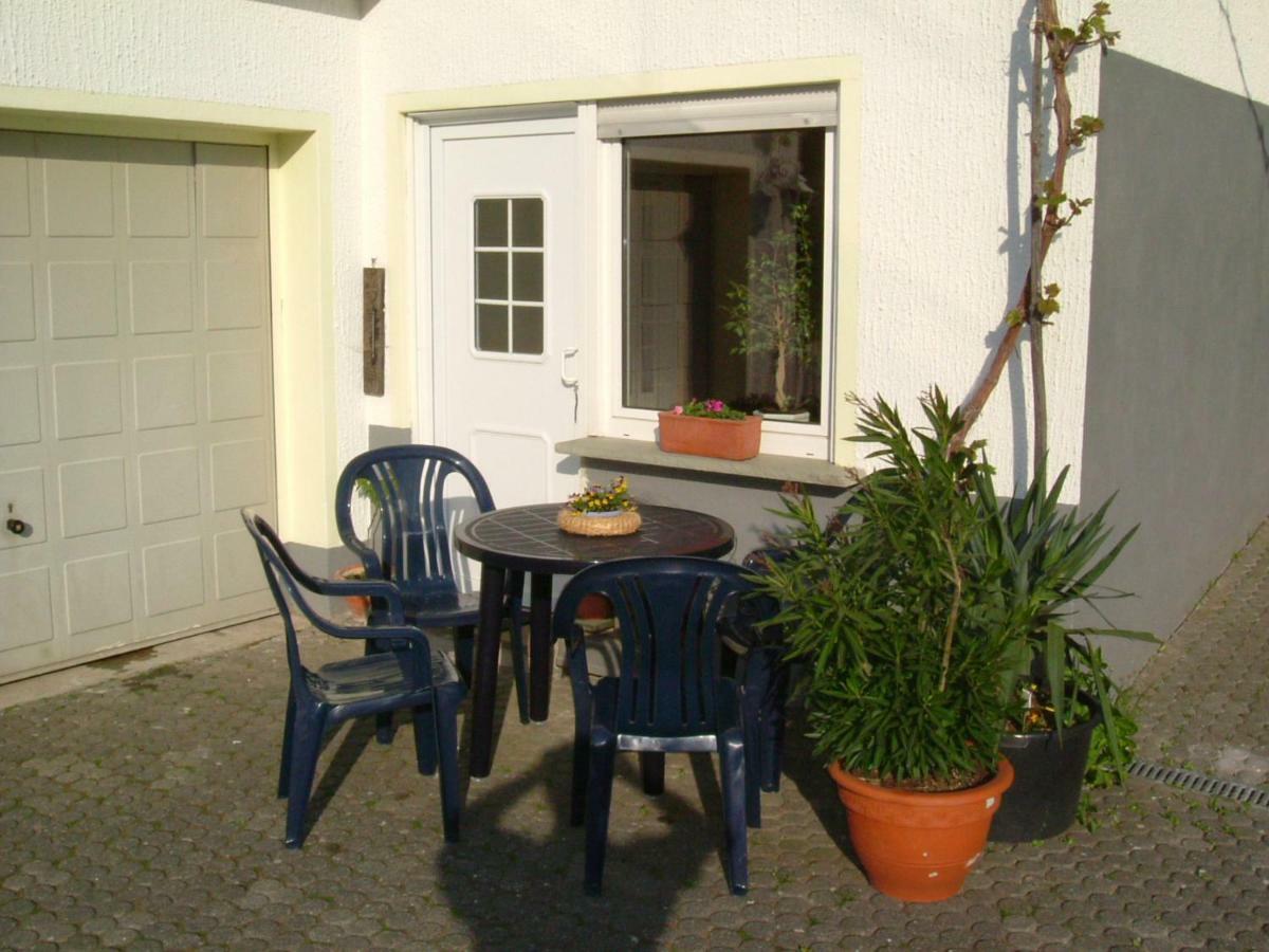 Querbach Apartamento Burgen  Exterior foto